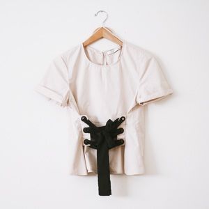 LACE UP TOP